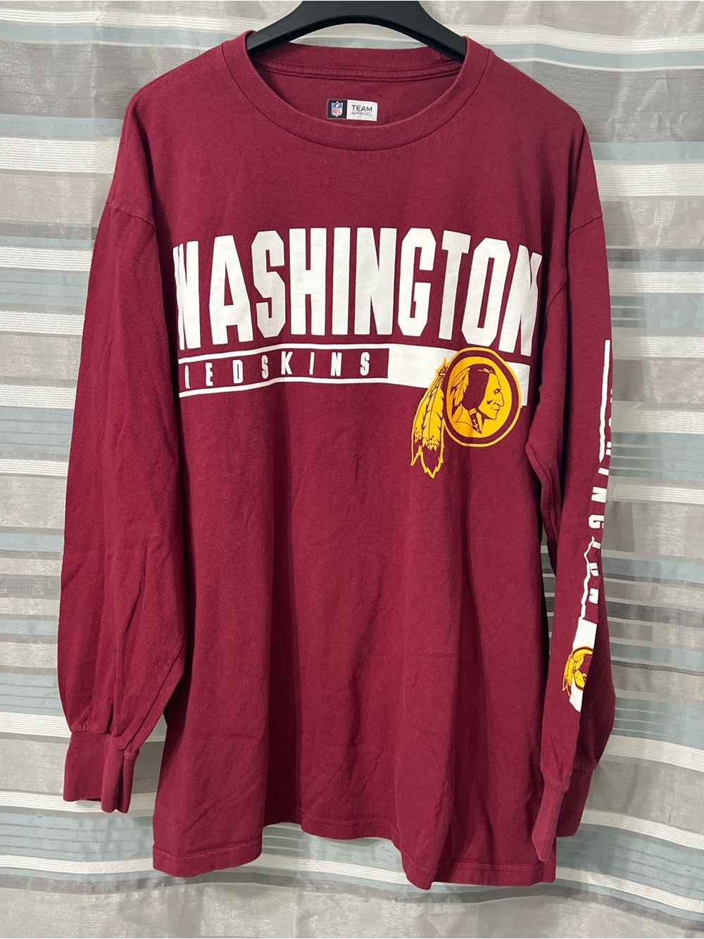 Washington Redskins Football Long Sleeve Men’s Shirt - Burgundy